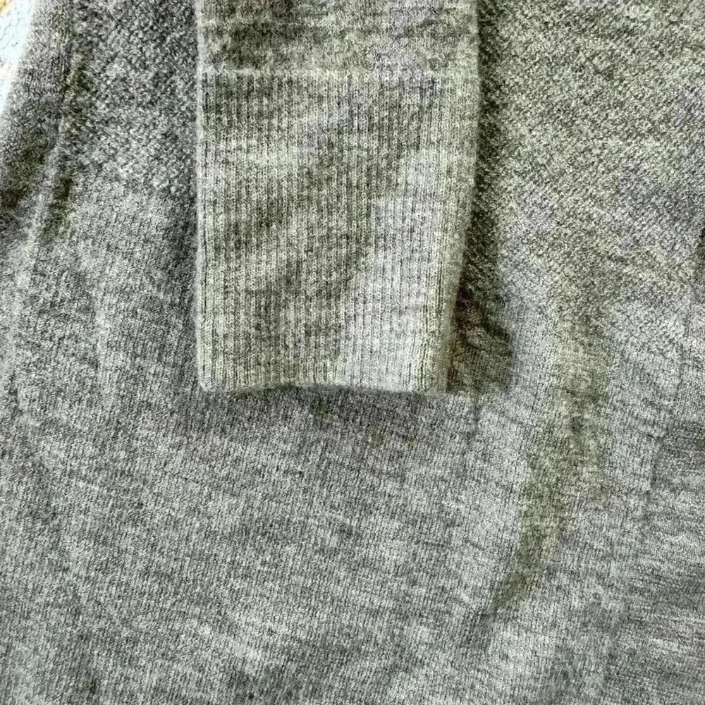 Adrienne Vittadini Cardigan Sweater Womens XS 100% extra fine merino Wool - Picture 3 of 4